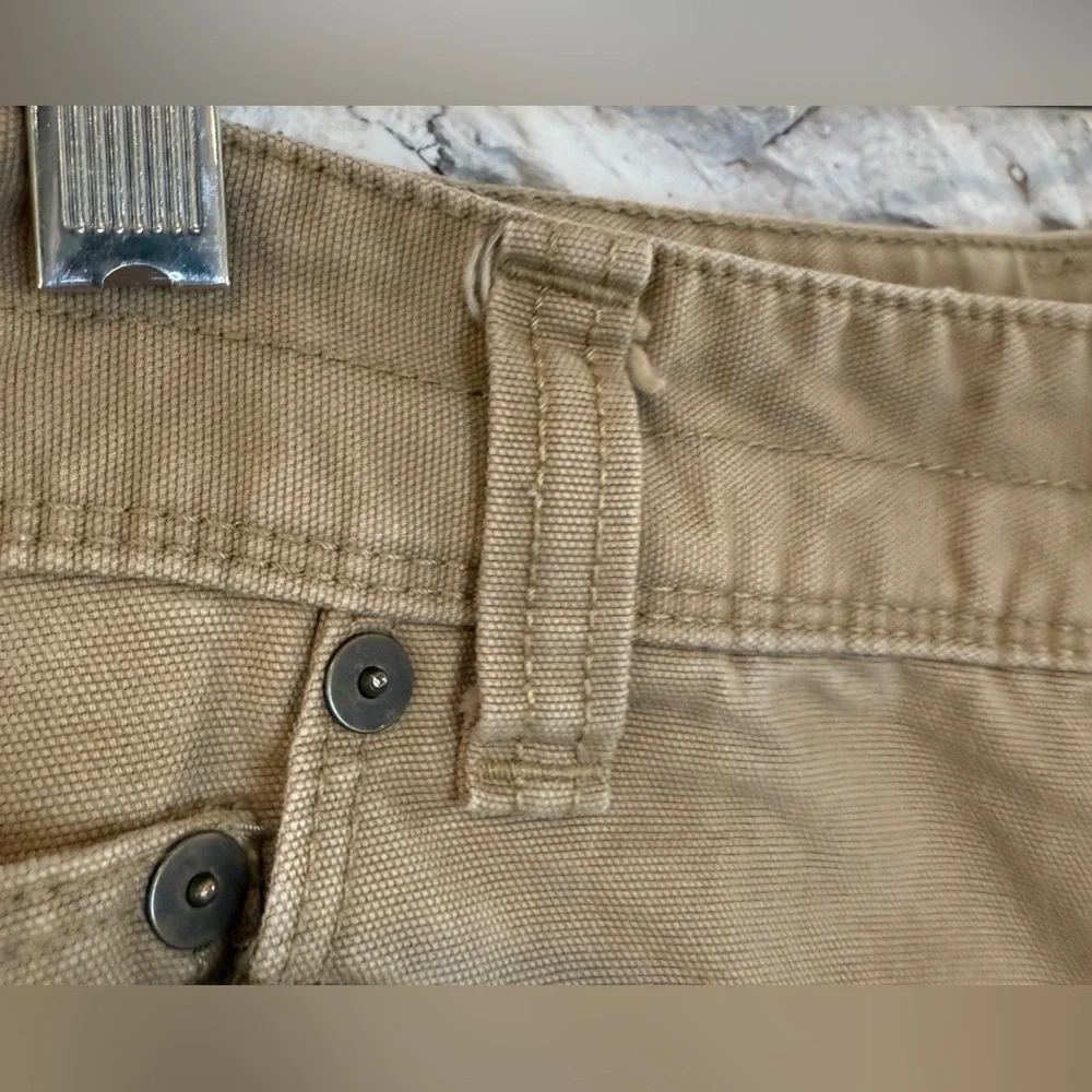 Eddie Bauer | Men's 100% Cotton Classic Khaki Cargo Shorts, Size 33 - Picture 6 of 16